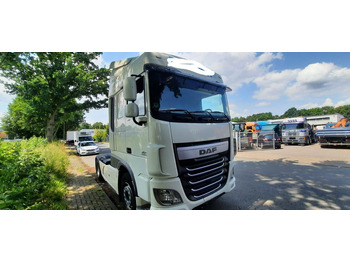 Тягач DAF XF 106 460