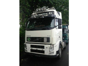 Тягач VOLVO FH 440