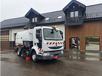 Підмітально-прибиральна машина JOHNSTON