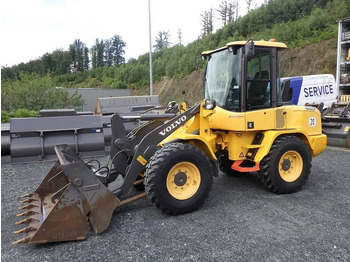 Колісний навантажувач VOLVO L30G
