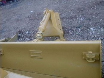 Відвал CATERPILLAR