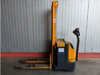 Штабелер JUNGHEINRICH EJC