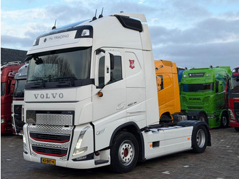 Тягач Volvo FH 13.460XL Turbocompound, leer, vollucht, 2 tanks, dubbel glas, vol spoiler.: фото 2 Тягач Volvo FH 13.460XL Turbocompound, leer, vollucht, 2 tanks, dubbel glas, vol spoiler.: фото 2