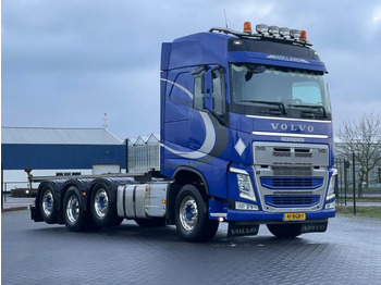 Контейнеровоз/ Змінний кузов вантажівка VOLVO FH 460