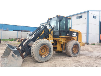 Колісний навантажувач CATERPILLAR