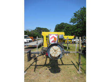 Розкидач піску і cолі NIDO STRATOS B11-24 PAXN 1,1 m3 + 500L Zoutstrooier Salzstreuer: фото 2