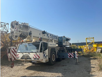 Всюдихідний кран DEMAG