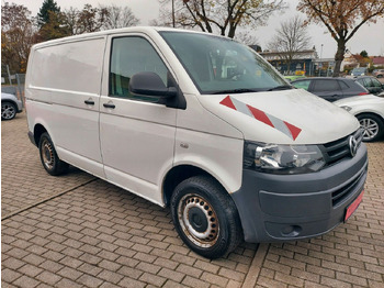 Пасажирський фургон VOLKSWAGEN Transporter T5
