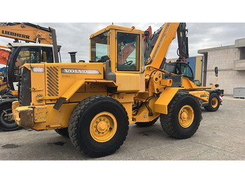 Навантажувач VOLVO L70D