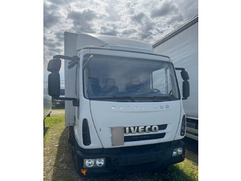 Вантажівка з закритим кузовом IVECO