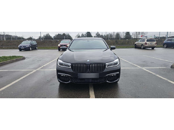 Седан BMW 750: фото 2 Седан BMW 750: фото 2