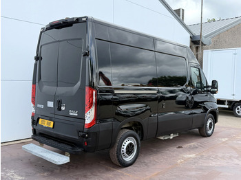 Суцільнометалевий фургон Iveco Daily 35S18 3.0 Automaat L2H2 Adaptieve Cruise Control LED Airco Camera Trekhaak: фото 3