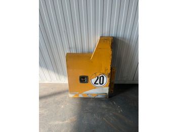 Двері та запчастини LIEBHERR