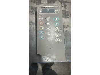 Приладова панель LIEBHERR