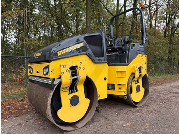 Дорожній каток BOMAG