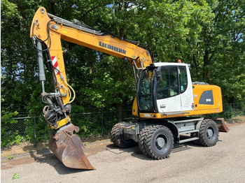 Колісний екскаватор LIEBHERR A 918