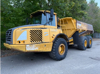 Шарнірний самоскид VOLVO A25D