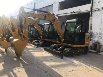 Гусеничний екскаватор CATERPILLAR 305.5E2