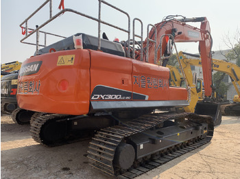 Колісний екскаватор DOOSAN DX300LC-9C