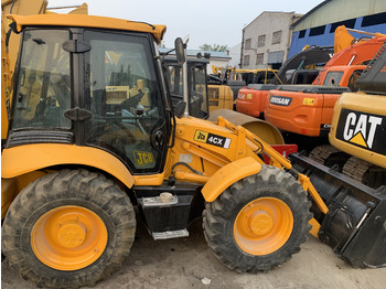 Колісний навантажувач JCB 4CX