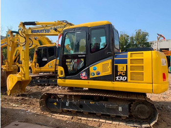 Гусеничний екскаватор KOMATSU PC130
