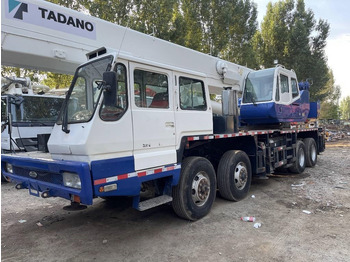 : фото в шапці сторінки