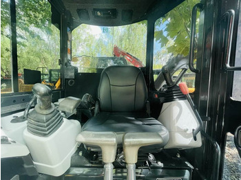 Міні-екскаватор YANMAR VIO 35