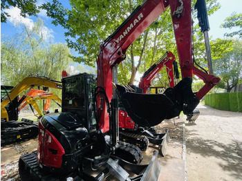 Міні-екскаватор YANMAR