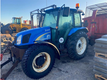 Трактор NEW HOLLAND T5050