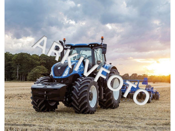 Трактор NEW HOLLAND T7