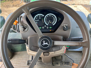 Трактор John Deere 6215R: фото 2
