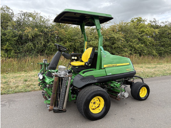 Газонокосарка JOHN DEERE 7500