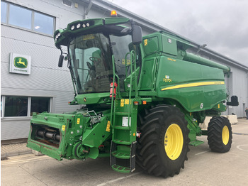 Зернозбиральний комбайн JOHN DEERE T670