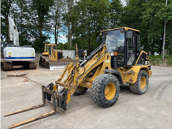 Колісний навантажувач CATERPILLAR 908