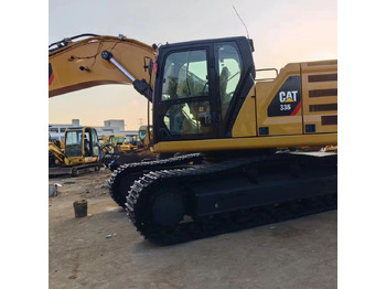 Гусеничний екскаватор CATERPILLAR 320D2