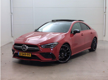 Седан MERCEDES-BENZ