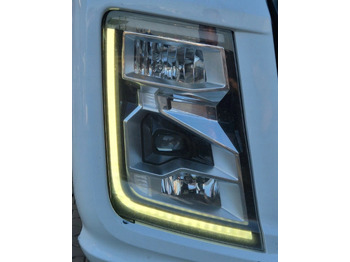 Передня фара FORD