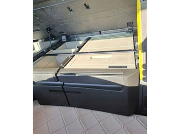 Кабіна й інтер'єр VOLVO FH