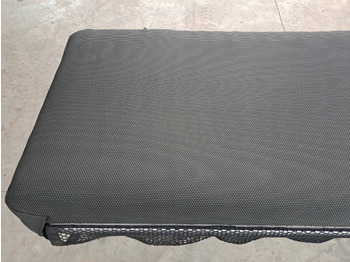 Кабіна й інтер'єр в категорії Вантажівки VOLVO ŁÓŻKO GÓRNE LEŻANKA VOLVO FH 4: фото 3