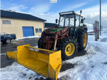 Трактор JOHN DEERE 2040