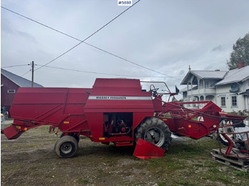Зернозбиральний комбайн MASSEY FERGUSON 1000 series