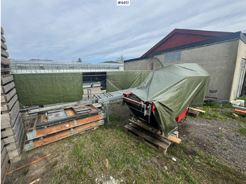 : фото в шапці сторінки