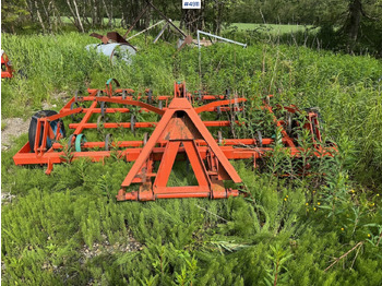 Техніка для обробки ґрунту Kverneland 3 m Harrow.: фото 5