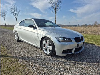 Легковий автомобіль BMW
