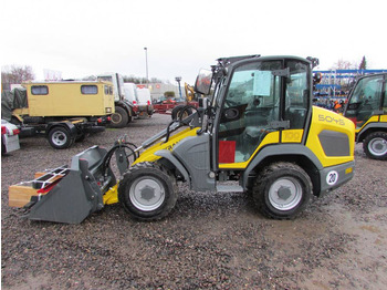 Колісний навантажувач KRAMER