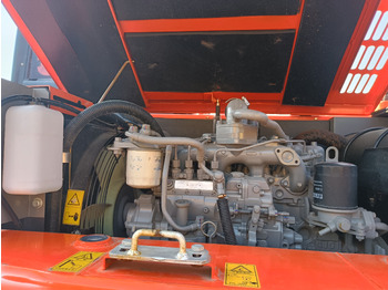 Гусеничний екскаватор HITACHI ZX75: фото 5 Гусеничний екскаватор HITACHI ZX75: фото 5