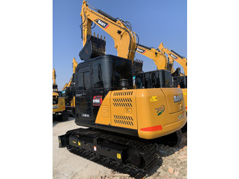 Гусеничний екскаватор SANY