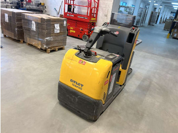 : фото в шапці сторінки