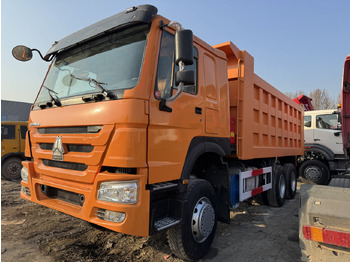 Самоскид вантажівка SINOTRUK HOWO