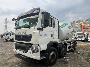 Автобетонозмішувач SINOTRUK HOWO